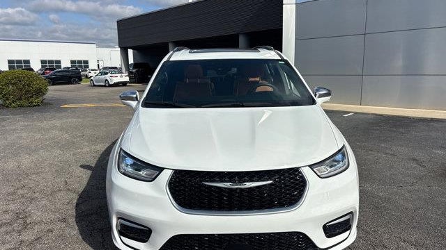 2024 Chrysler Pacifica Pinnacle