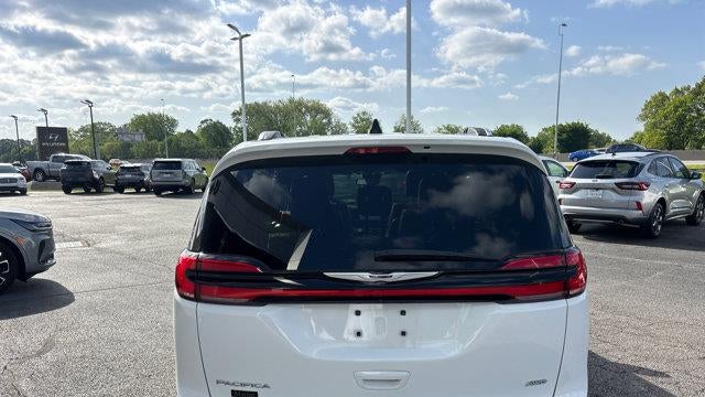 2024 Chrysler Pacifica Pinnacle