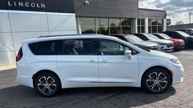2024 Chrysler Pacifica Pinnacle
