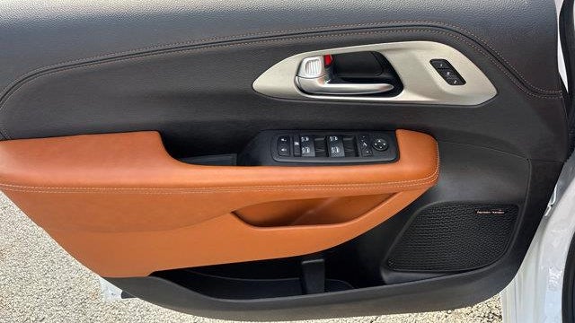 2024 Chrysler Pacifica Pinnacle