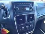 2015 Grand Caravan Thumbnail 18