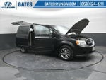 2016 Grand Caravan Thumbnail 32