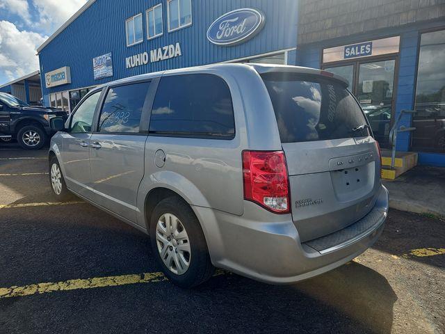 2018 Dodge Grand Caravan - $16,995