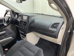2019 Grand Caravan Thumbnail 12