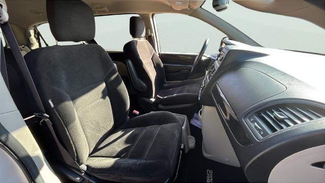 2016 Dodge Grand Caravan - $7,953