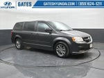 2016 Grand Caravan Thumbnail 4
