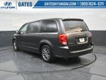 2016 Grand Caravan Thumbnail 8