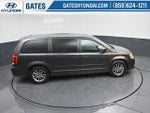 2016 Grand Caravan Thumbnail 37