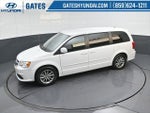 2016 Grand Caravan Thumbnail 31