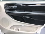 2016 Grand Caravan Thumbnail 23