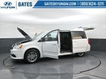 2016 Grand Caravan Thumbnail 36