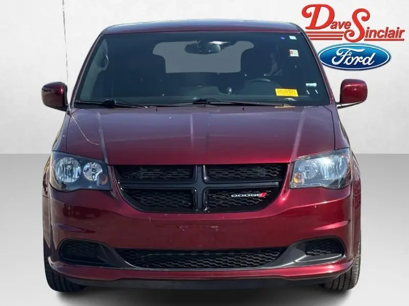 2017 Dodge Grand Caravan - $14,995
