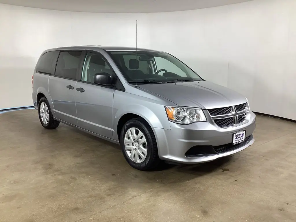 2019 Dodge Grand Caravan - $10,084