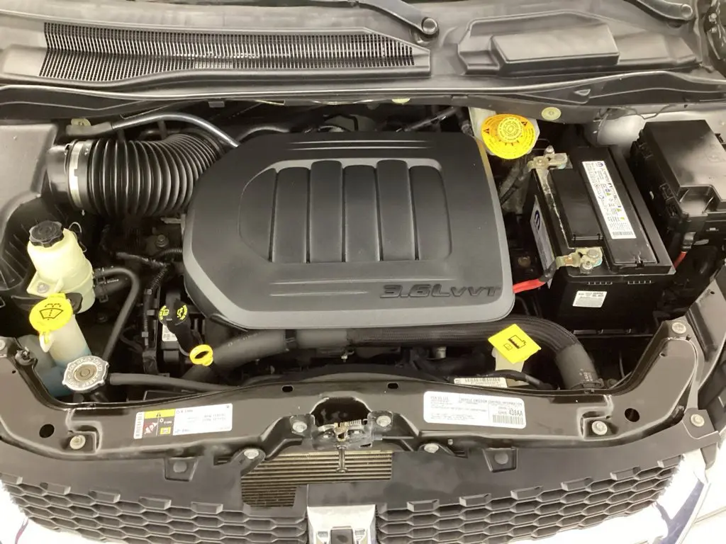 2019 Dodge Grand Caravan - $10,084