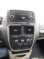 2012 Grand Caravan Thumbnail 31