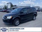 2015 Grand Caravan Thumbnail 1