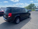 2015 Grand Caravan Thumbnail 3