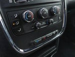 2016 Grand Caravan Thumbnail 19