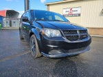 2016 Grand Caravan Thumbnail 2