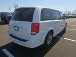 2016 Grand Caravan Thumbnail 8