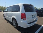 2016 Grand Caravan Thumbnail 14