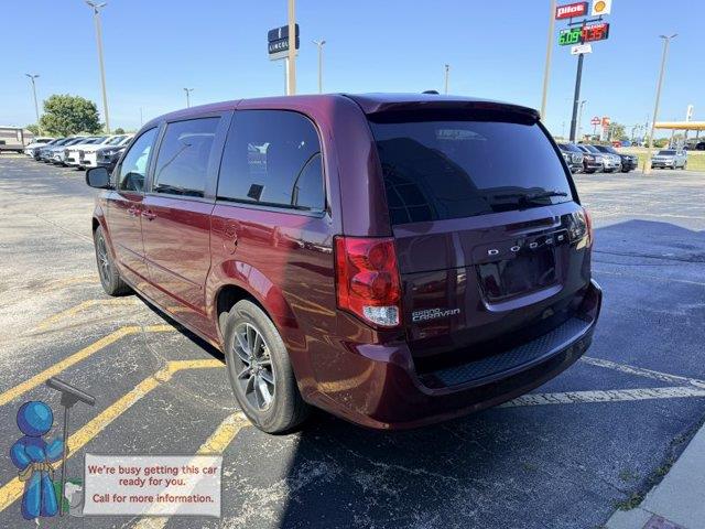 2017 Dodge Grand Caravan - $8,962