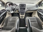 2016 Grand Caravan Thumbnail 23