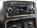 2016 Grand Caravan Thumbnail 17