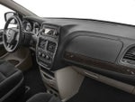 2016 Grand Caravan Thumbnail 16