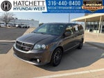 2018 Grand Caravan Thumbnail 1