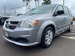 2016 Grand Caravan Thumbnail 9