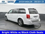 2016 Grand Caravan Thumbnail 8