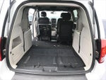 2016 Grand Caravan Thumbnail 30