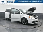 2016 Grand Caravan Thumbnail 42