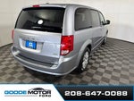 2016 Grand Caravan Thumbnail 7