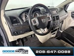 2016 Grand Caravan Thumbnail 8