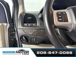 2016 Grand Caravan Thumbnail 13