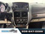 2016 Grand Caravan Thumbnail 15