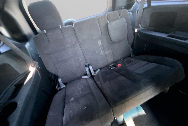 2017 Dodge Grand Caravan - $10,501