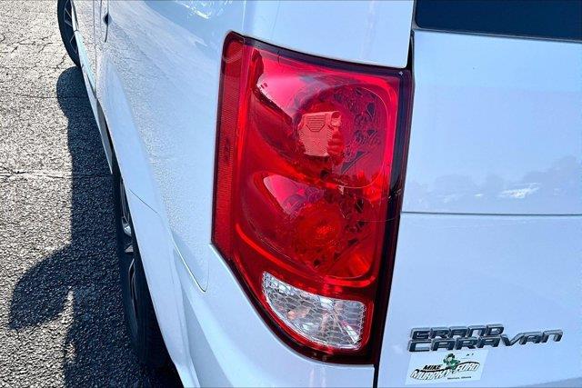 2017 Dodge Grand Caravan - $10,501