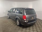 2014 Grand Caravan Thumbnail 3