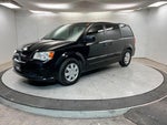 2014 Grand Caravan Thumbnail 1