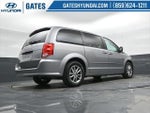 2016 Grand Caravan Thumbnail 40
