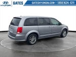 2016 Grand Caravan Thumbnail 2