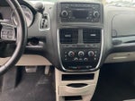 2016 Grand Caravan Thumbnail 9