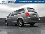 2016 Grand Caravan Thumbnail 38