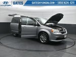 2016 Grand Caravan Thumbnail 51