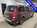 2017 Grand Caravan Thumbnail 7
