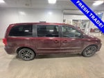 2017 Grand Caravan Thumbnail 8