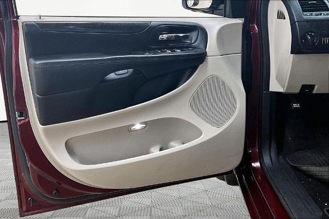 2018 Dodge Grand Caravan - $11,313